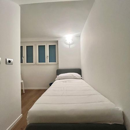 Central Side Apartment Milano Eksteriør bilde