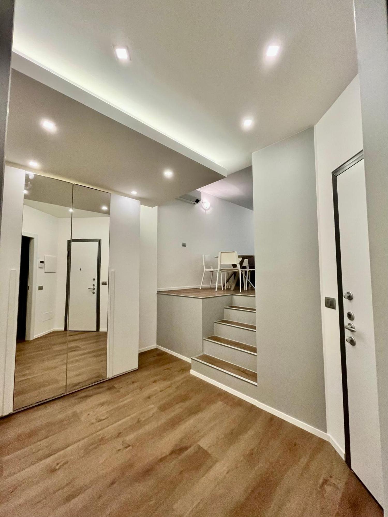 Central Side Apartment Milano Eksteriør bilde